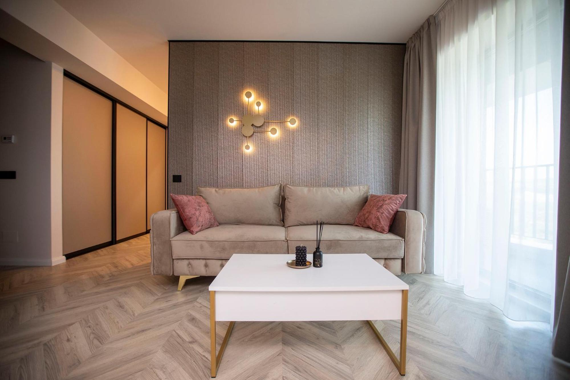 Boudoir 139 Apartments City Tower -18Th Floor Cluj-Napoca Extérieur photo